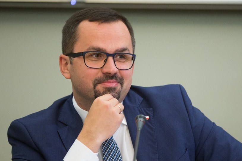 Przewodniczący komisje śledczej ds. VAT Marcin Horała z PiS /Tomasz Jastrzębowski /Reporter