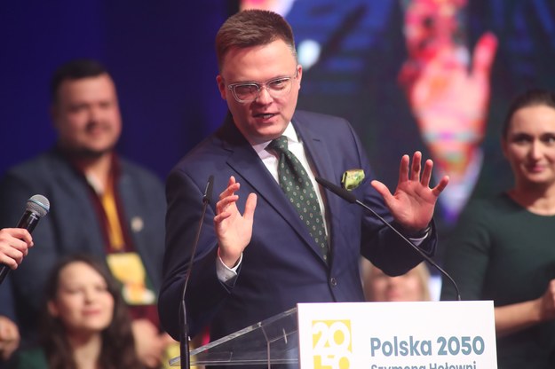 Przewodniczący partii Polska 2050 Szymon Hołownia przemawia na Pierwszym Zjeździe Krajowym Partii Polska 2050 Szymona Hołowni /Marian Zubrzycki /PAP