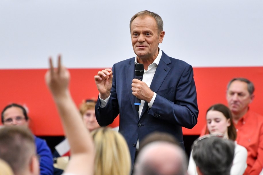 Przewodniczący Platformy Obywatelskiej Donald Tusk w Słupsk / 	Adam Warżawa    /PAP