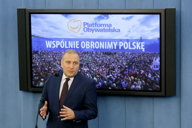 Przewodniczący Platformy Obywatelskiej Grzegorz Schetyna /Paweł Supernak /PAP
