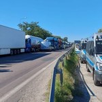 Przewoźnicy nadal blokują przejście graniczne w Dorohusku