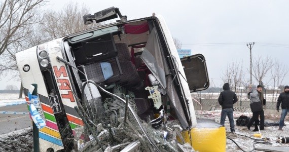 Przewrócony autobus na DK1 koło Włocławka /Paweł Balinowski /RMF FM