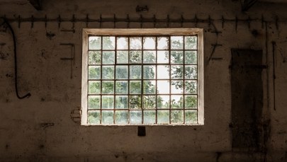 Przez 20 lat więziła go macocha. 32-latek ważył 30 kg