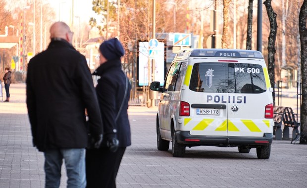 Przez 20 lat żył w piwnicy bez okna i toalety. Fińska policja podejrzewa handel ludźmi
