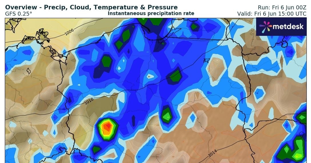 Przez cały dzień we wszystkich województwach trzeba się liczyć z burzami i ulewnym deszczem /wxcharts /