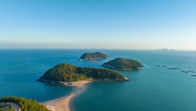 Przez godzinę możesz przejść po dnie morza. To "Cud Mojżesza"