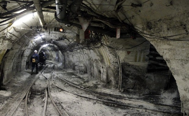 Przez koronawirusa wstrzymano wydobycie w dwóch kopalniach PGG