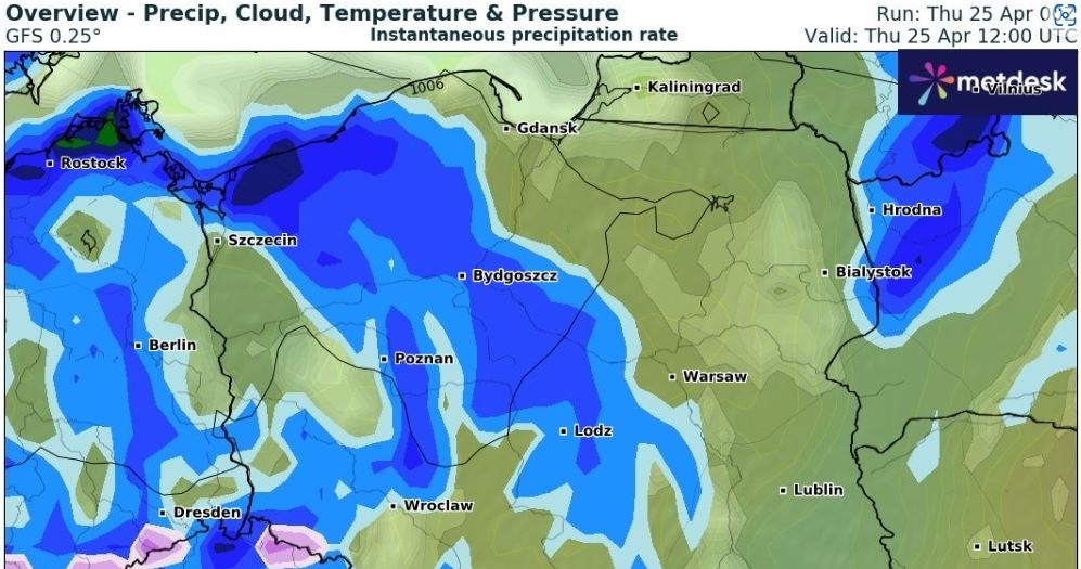 Przez Polskę przechodzić będą fronty atmosferyczne, niosące deszcz, śnieg oraz burze /wxcharts /