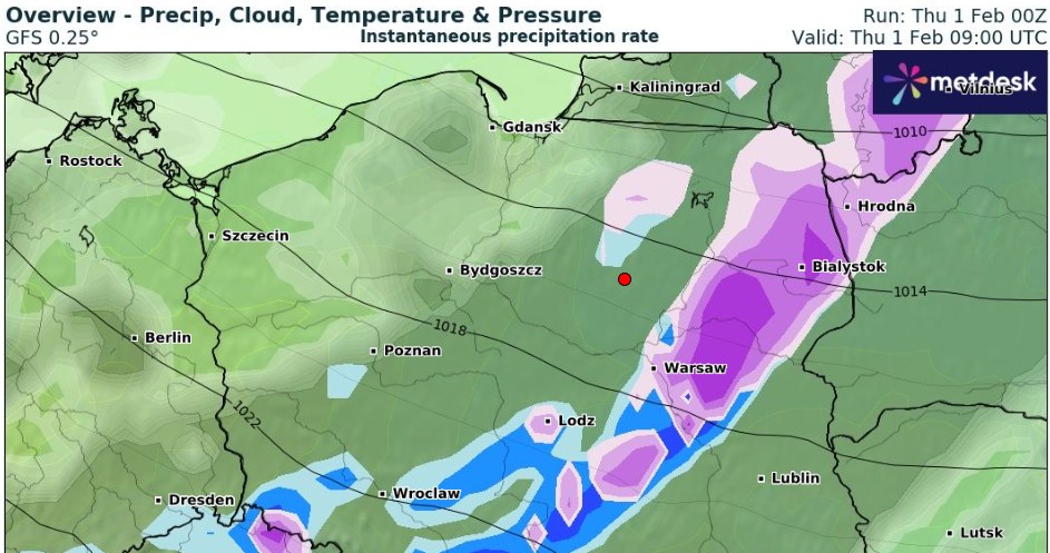 Przez Polskę przetoczy się front atmosferyczny z opadami deszczu i deszczu ze śniegiem. Na północnym wschodzie i w górach będzie też padał śnieg /wxcharts /