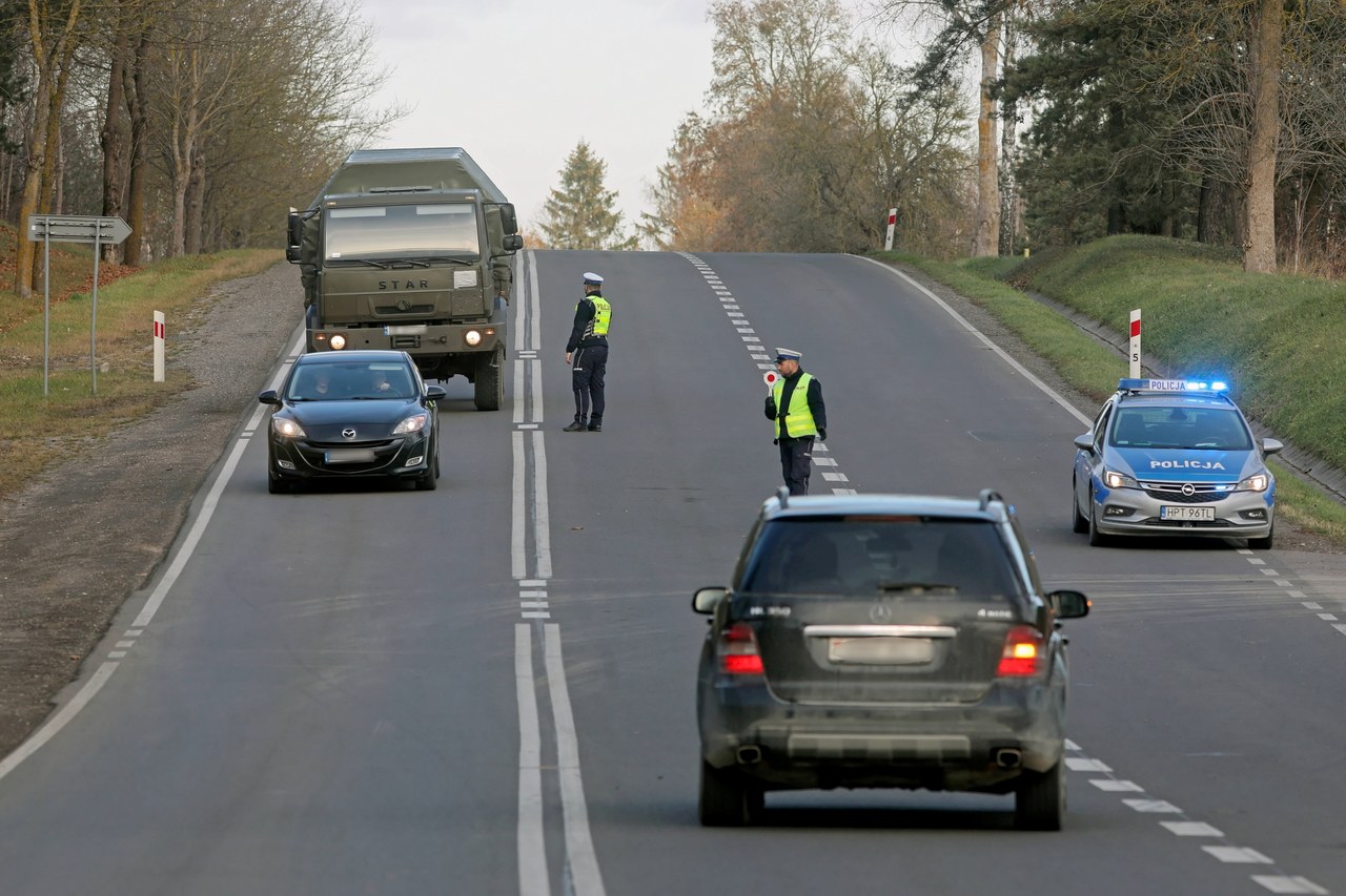 Przez sytuację na granicy z Białorusią dwie szkoły przeszły na tryb zdalny