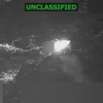 Przeżyli atak USA, powtórnie ich ostrzelano. Dowodzącego akcją nazwano "bohaterem"