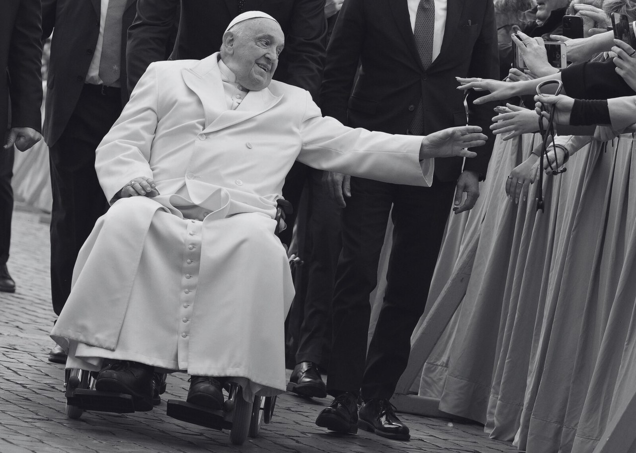 Przyczyna śmierci papieża Franciszka. Wyciekły nieoficjalne ustalenia