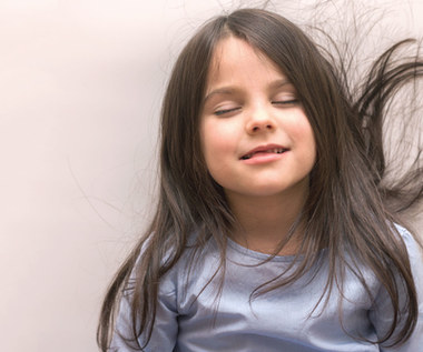 Przyczyny wypadania włosów u dzieci