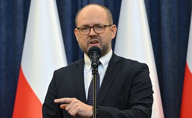 Przydacz odpowiada Sikorskiemu. "Na twarzy Putina pojawił się uśmiech"