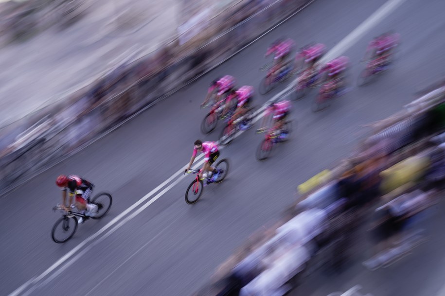 Przygotowania do jutrzejszego startu Tour de France w Kopenhadze /Mads Claus Rasmussen /PAP/EPA