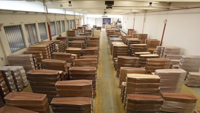 Przygotowanie do pochówku zmarłego na koronawirusa. Resort zdrowia wydał zalecenia