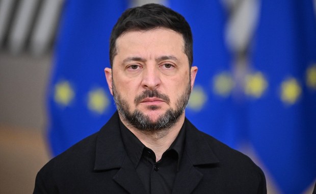 "​Przygotowujemy się do wznowienia negocjacji". Zełenski leci do Turcji