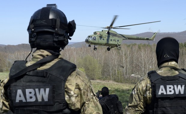 Przygotowywali akty dywersji w Polsce. 55 osób zatrzymanych