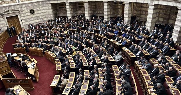 Przyjęcie przez grecki parlament propozycji strefy euro będzie kluczowe /AFP
