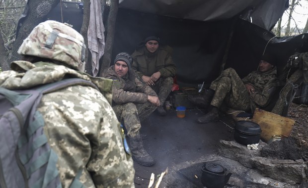 Przymusowa mobilizacja w obwodzie chersońskim i data "referendum"  