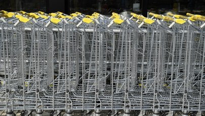 Przypadek Covid-19 w centrum dystrybucji Biedronki. "Sytuacja nie ma wpływu na klientów" 