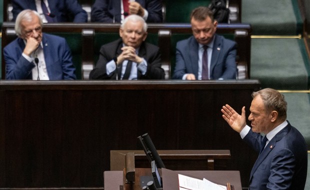 Przypadek Kaczyńskiego, sąsiadka Tuska i ruscy agenci