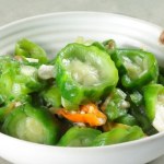 Przypomina ogórka szklarniowego. Ma niewiele kalorii, poprawia trawienie, oczyszcza i działa przeciwzapalnie