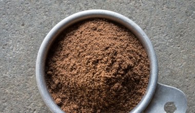 Przyprawa o słodkim i ciepłym smaku. Kobiety 50+ powinny na stałe włączyć do diety 