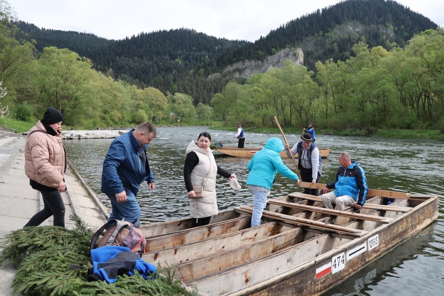 Przystań w Sromowcach Niżnych /Grzegorz Momot /PAP