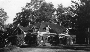 "Przystanek historia": Ziemianie: zamknięta księga czy żywa tradycja?