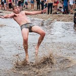 Przystanek Woodstock 2014: Zabawy w błocie - 1 sierpnia 2014 r.