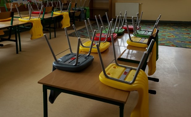 Przyszłość działki przy Kujawskiej w Pile. Czy zamiast szkoły staną tam bloki? 