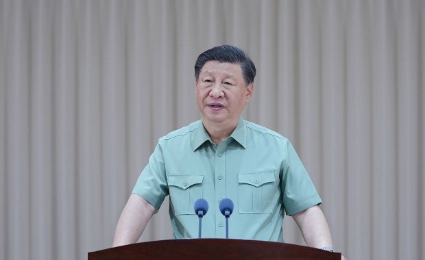 Przywódca Chin wezwał armię do zwiększenia gotowości bojowej