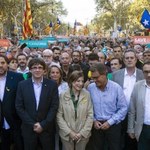 Przywódca Katalonii grozi głosowaniem w parlamencie ws. niepodległości