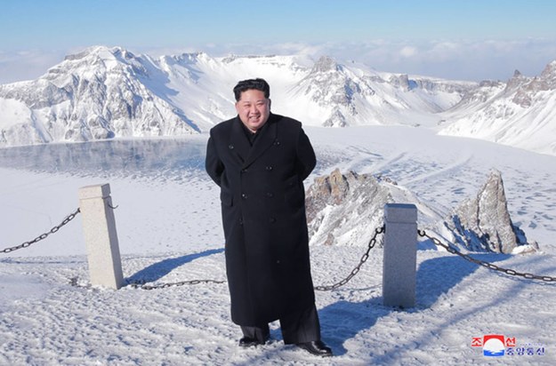 Przywódca Korei Północnej Kim Dzong Un /KCNA/UPI Photo/Newscom /PAP