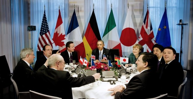 Przywódcy na szczycie G7 /PAP/EPA/JERRY LAMPEN / POOL /PAP/EPA