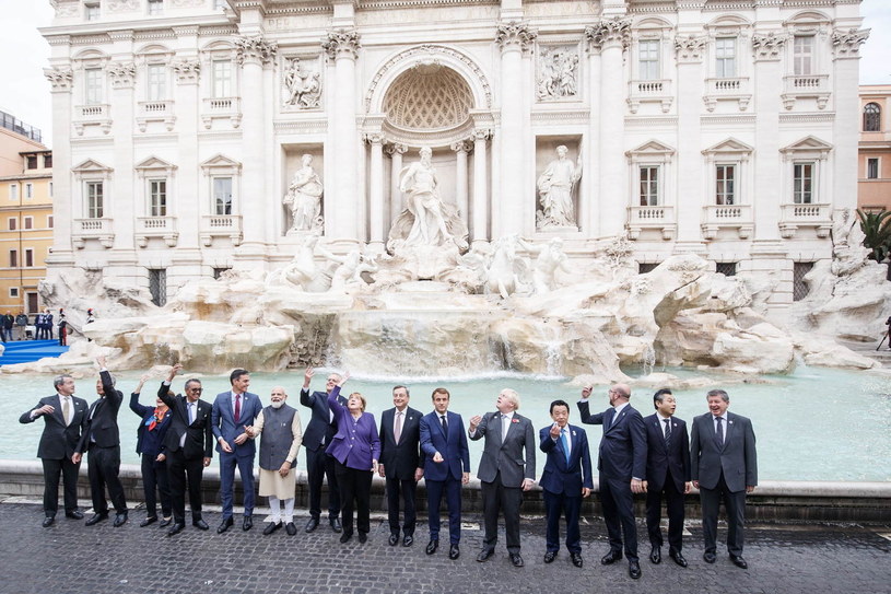 Przywódcy podczas szczytu G20 w Rzymie /PAP/EPA