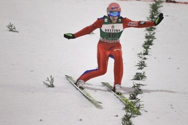 PŚ w skokach: Dawid Kubacki 11. w Lahti, wygrana Hayboecka