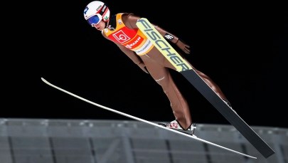 PŚ w skokach: Polacy na drugim miejscu w Oslo