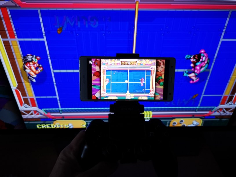 PS4 Remote Play, Sony Xperia XZ2 i gra "Windjammers" - tytuły 2D mają mniej problemów z utrzymaniem stałego przesyłania danych /INTERIA.PL