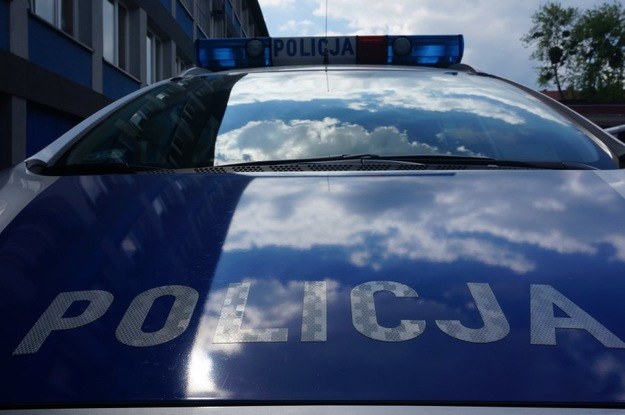 Pseudokibic chciał przejechać policjanta /RMF FM