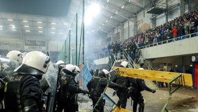 Pseudokibice Piasta Gliwice z zarzutami. Jeden niewiele pamięta, bo "był pijany" 
