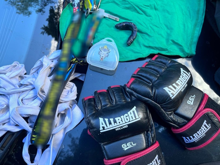 Pseudokibice planowali ustawkę /POMORSKA POLICJA /