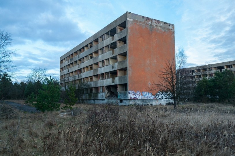 Pstrąże jest największym opuszczonym poradzieckim miastem w Polsce /Marek Durajczyk/REPORTER /East News