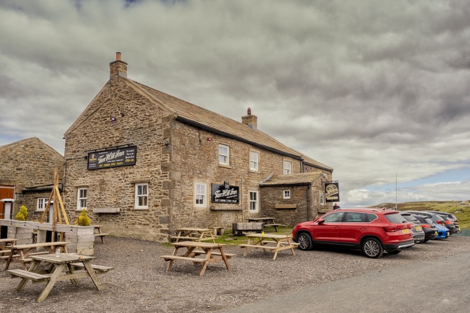 Pub Tan Hill Inn /Shutterstock