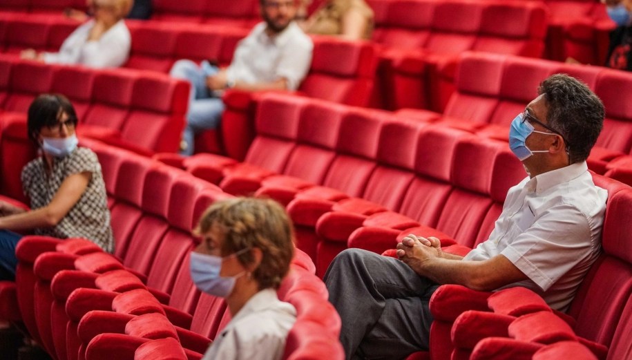 Publika pierwszego od początku epidemii koncertu w turyńskim Teatro Regio /Tino Romano /PAP/EPA