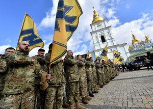 Pułk Azow. Kim są żołnierze, którzy bronią Mariupola?