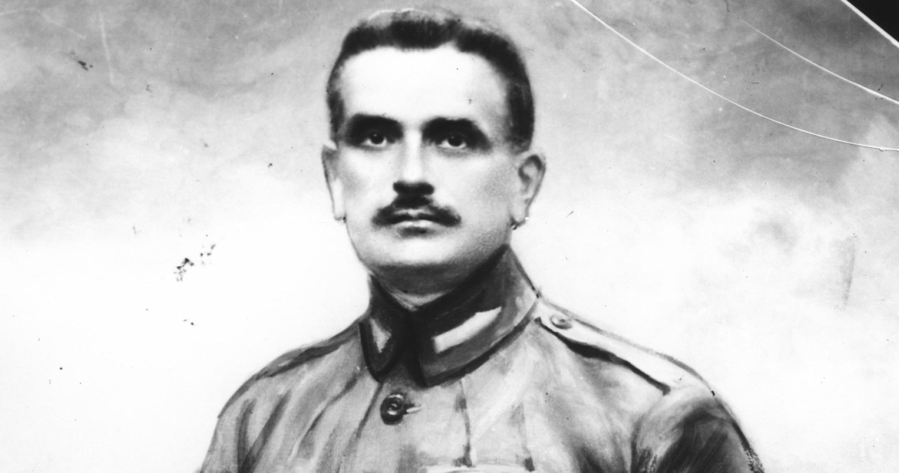 Pułkownik Bolesław Mościcki, dowódca 1 Pułk Ułanów Krechowieckich. Fotografia portretu /Z archiwum Narodowego Archiwum Cyfrowego