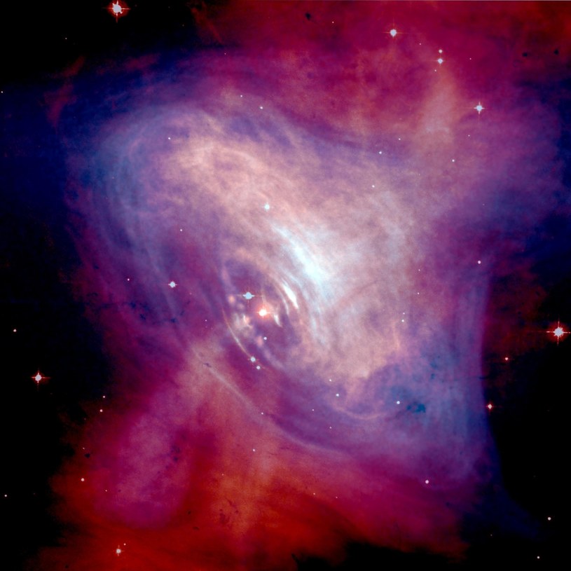 Pulsar w mgławicy Kraba /NASA