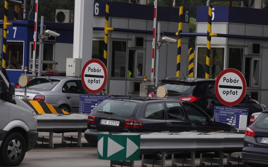 Punkt poboru opłat na autostradzie A4 w Mysłowicach / 	Andrzej Grygiel    /PAP